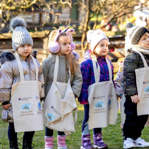 Tradițiile autentice de Crăciun din Maramureș au fost celebrate la Muzeul Satului