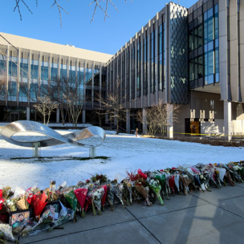 Suspectul atacului armat de la Universitatea Brown identificat ca un cetățean portughez găsit mort