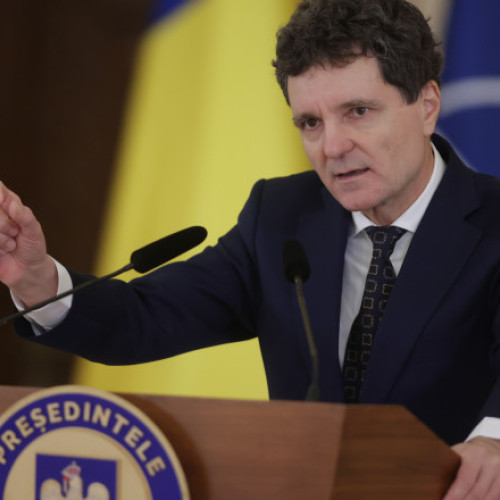 Nicuşor Dan susține o declarație de presă după primirea materialelor despre justiție