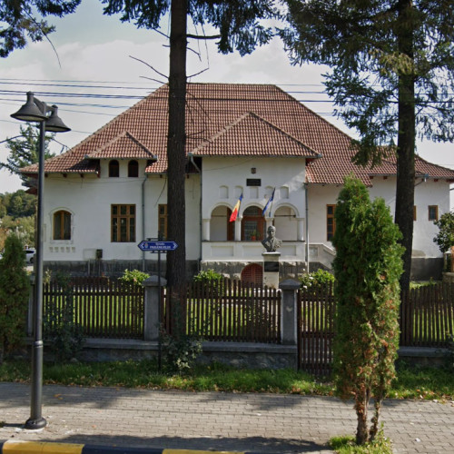 Elena-Larisa Bucur rămâne președinte al Judecătoriei Novaci pentru încă șase luni