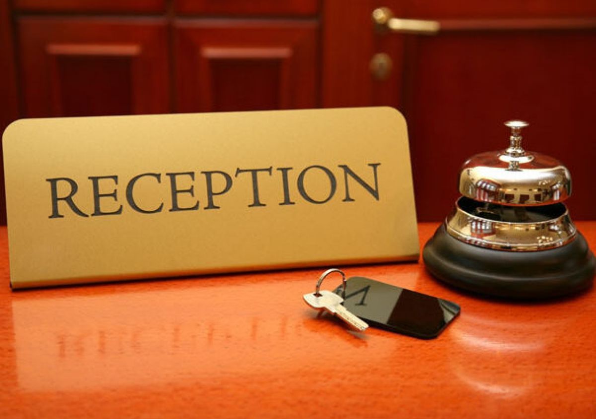 Corinthia Grand Hotel du Boulevard vinde camere la prețuri ridicate pentru Revelion