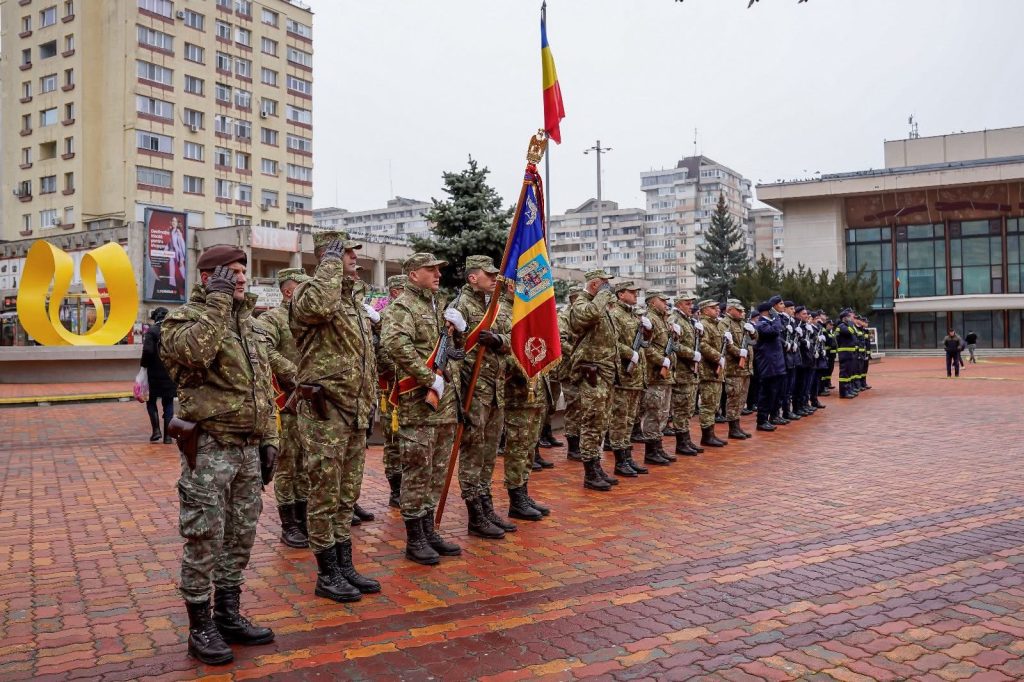 Revoluția din 1989, comemorată la Monumentul Eroilor Revoluției din Pitești