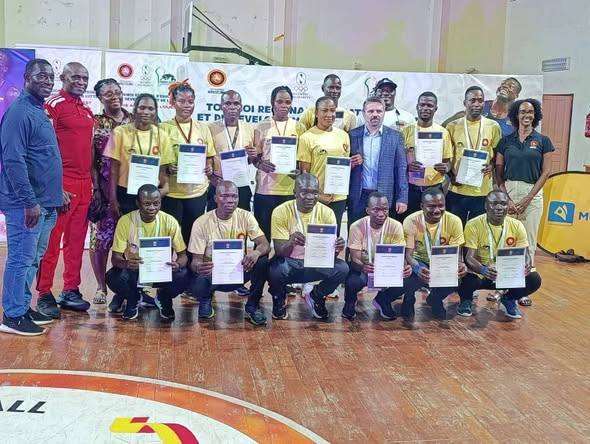 Arbitrul român Celestin Pavelescu a condus un curs internațional de arbitraj în Benin