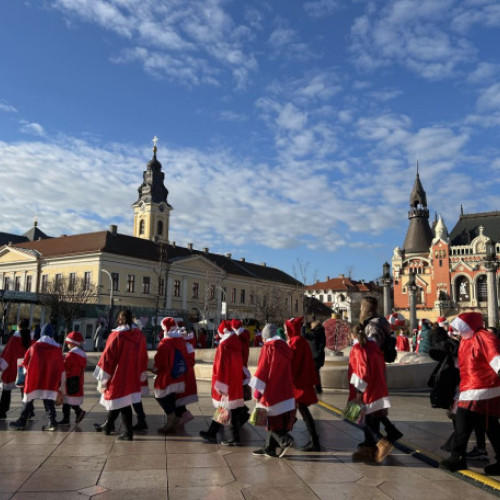 Peste 450 de copii au colindat în Oradea la tradiționalul Colind al Moșilor