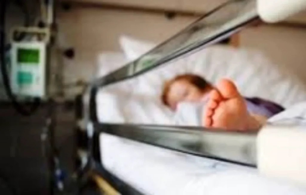 Preșcolari de la grădinița „Theodor Costescu” au ajuns la spital din cauza unei toxiinfecții alimentare