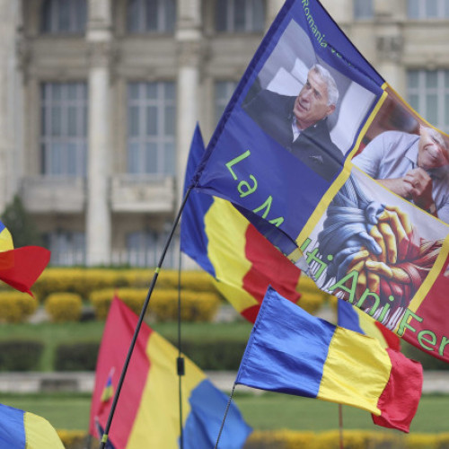 Bărbat condamnat la doi ani cu suspendare pentru ultraj după ce a lovit un jandarm la protest