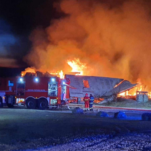 Administratorii pensiunii „Ferma Dacilor” trimiși în judecată pentru incendiul mortal din 2023