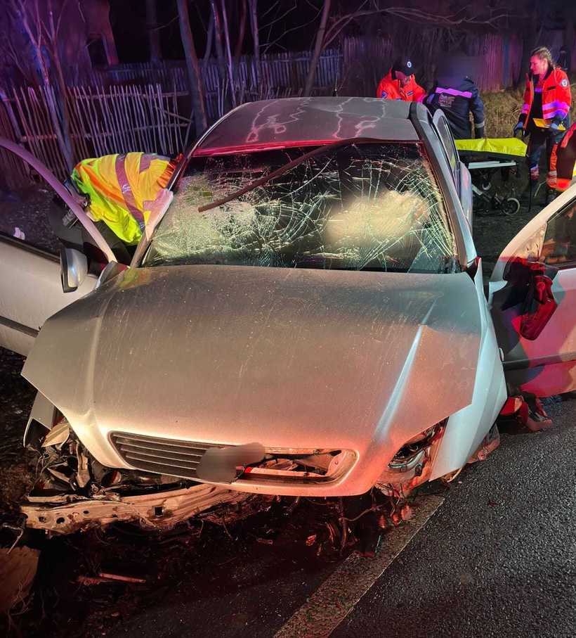 Un accident rutier în Lunca Corbului a provocat un deces și patru răniți