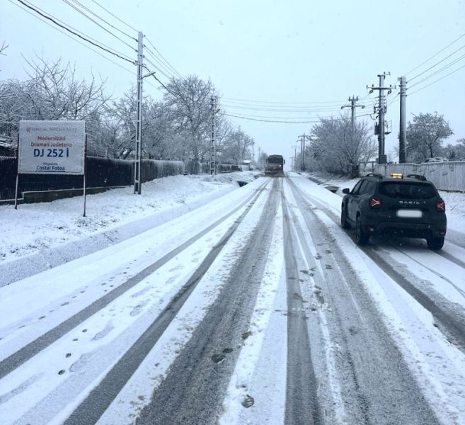 Circulația rutieră în condiții de iarnă în nordul județului din cauza ninsorilor
