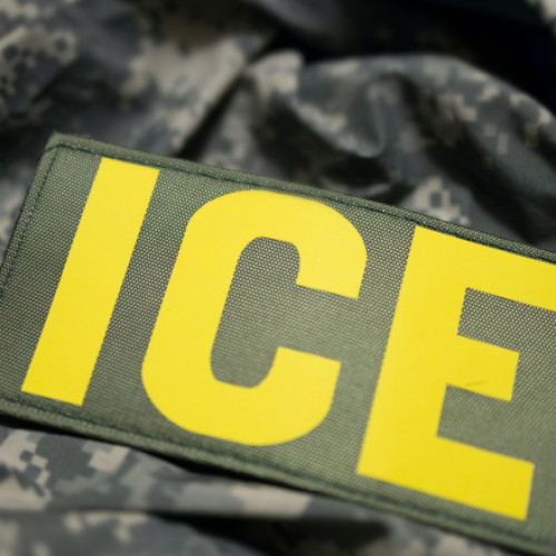 Administrația Trump plănuiește să înființeze centre de detenție în depozite industriale pentru mii de imigranți