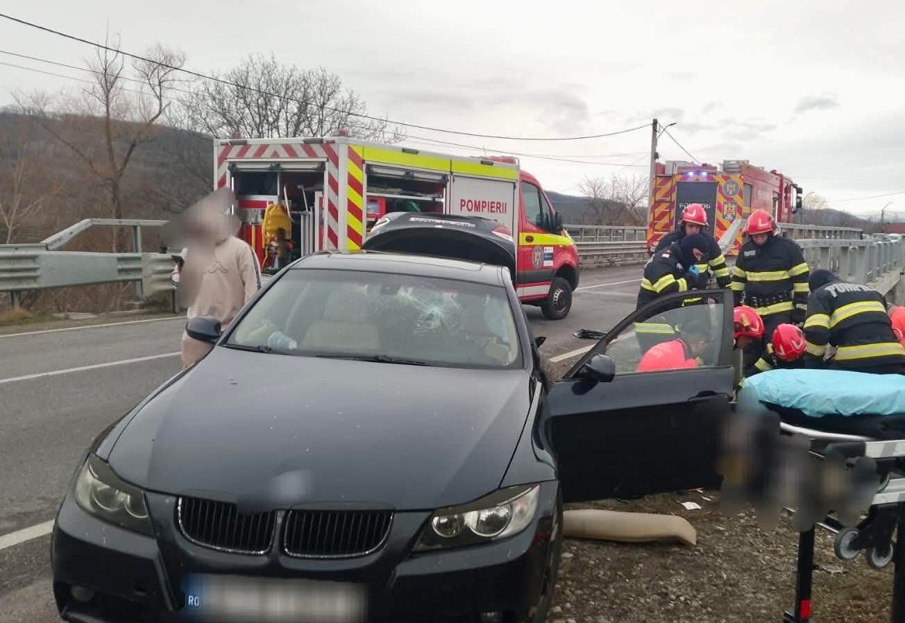 Două victime într-un accident grav pe DN73, în comuna Țițești, județul Argeș