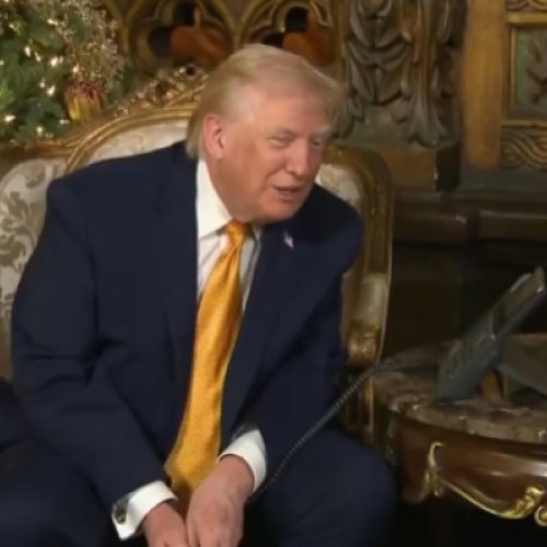 Donald Trump discută cu copiii la linia telefonică NORAD despre Moș Crăciun