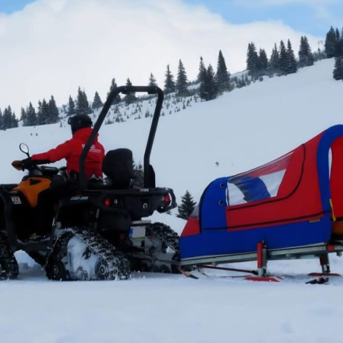 Salvamontiștii din Gorj intervin pentru două victime grav rănite după un accident cu ATV în Parâng