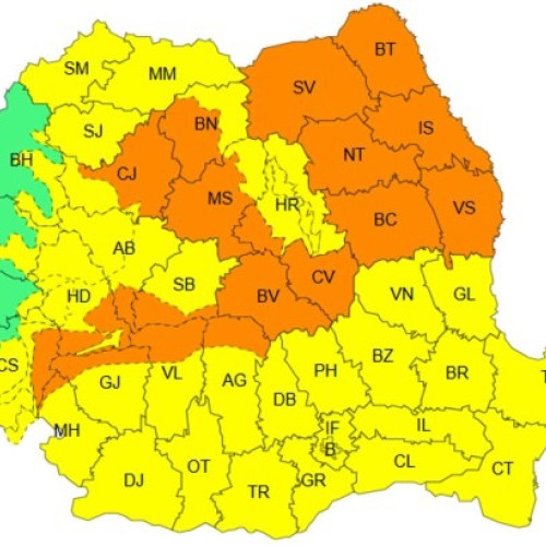 Vânt puternic și zăpadă viscolită afectează mare parte a țării până luni