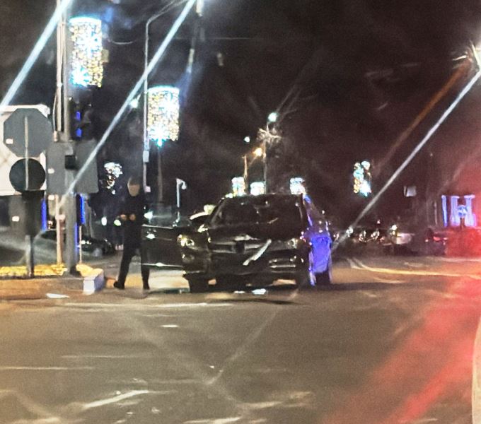 Crește numărul accidentelor rutiere în centrul Focșaniului din cauza neatenției și grabei