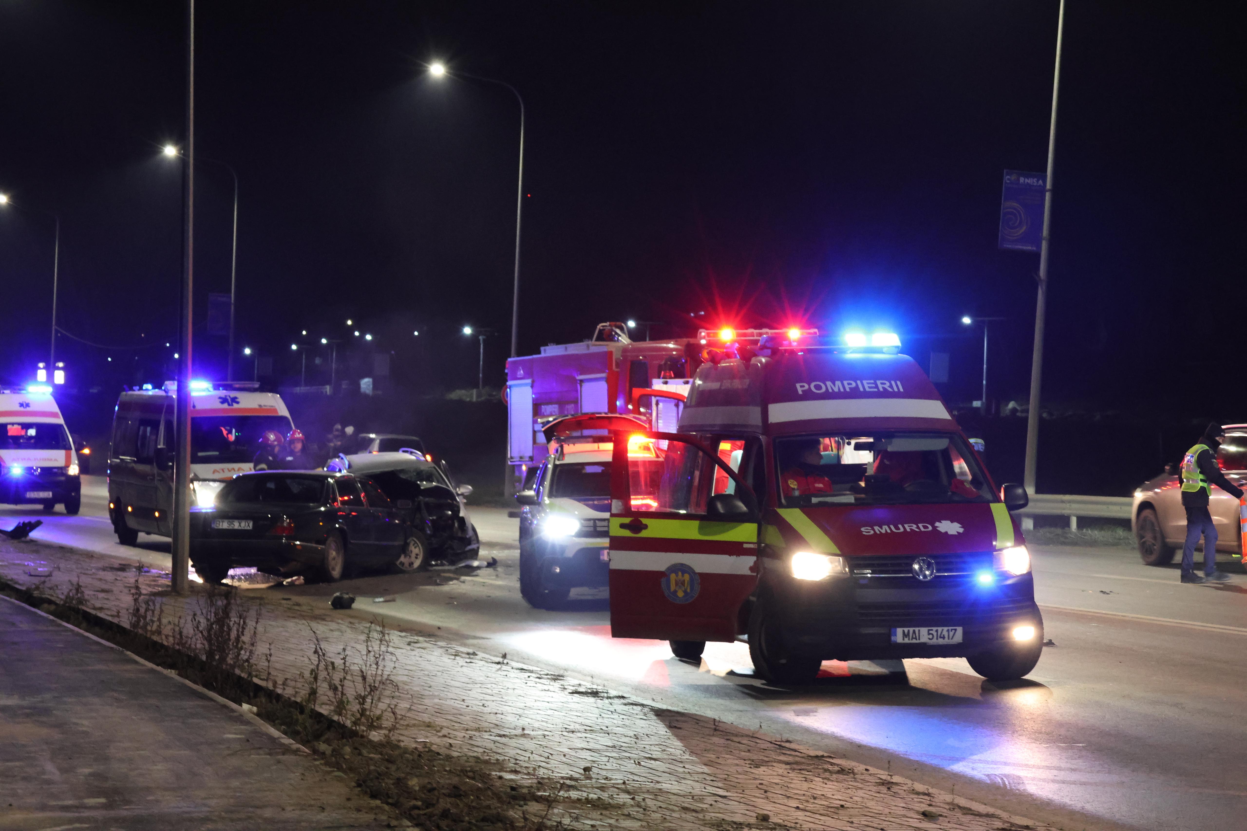 Doi tineri din Botoșani grav răniți după un accident rutier înainte de nunta lor