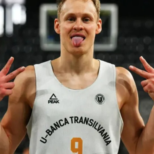 U-BT Cluj-Napoca continuă dominația în baschet cu contribuția decisivă a lui Sasu Salin
