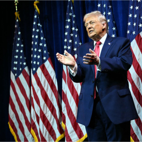 Donald Trump îndeamnă republicanii să câștige alegerile de la jumătatea mandatului pentru a evita a treia punere sub acuzare