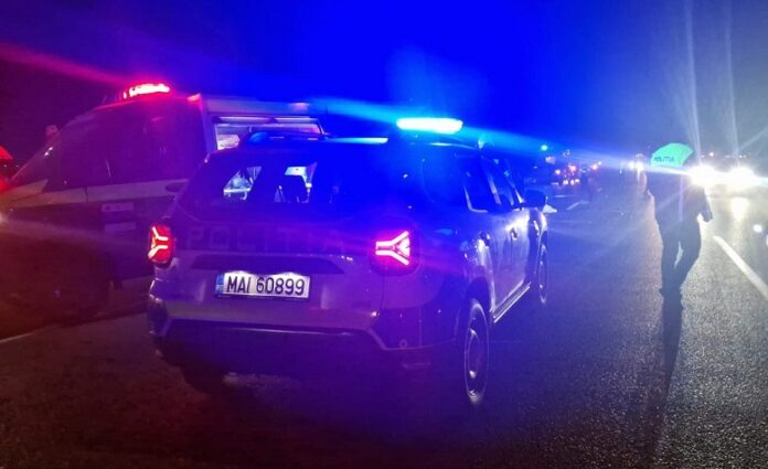 Pieton rănit după ce a fost lovit de o mașină în județul Botoșani