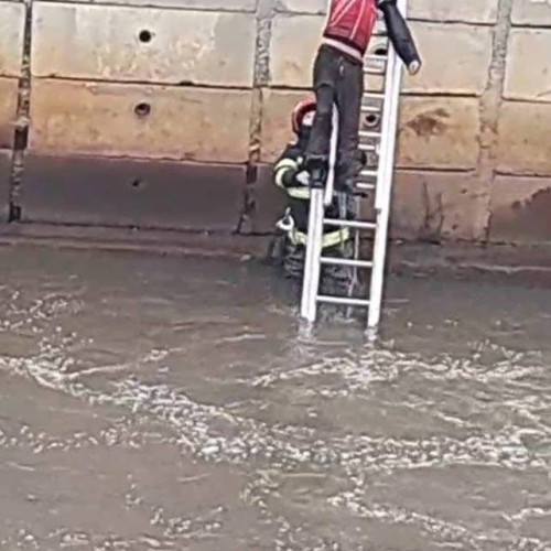 Un bărbat a fost găsit decedat în râul Săsar din Baia Mare