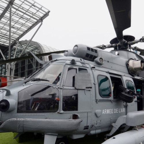 România analizează achiziția elicopterelor H225M Caracal de la Airbus Helicopters