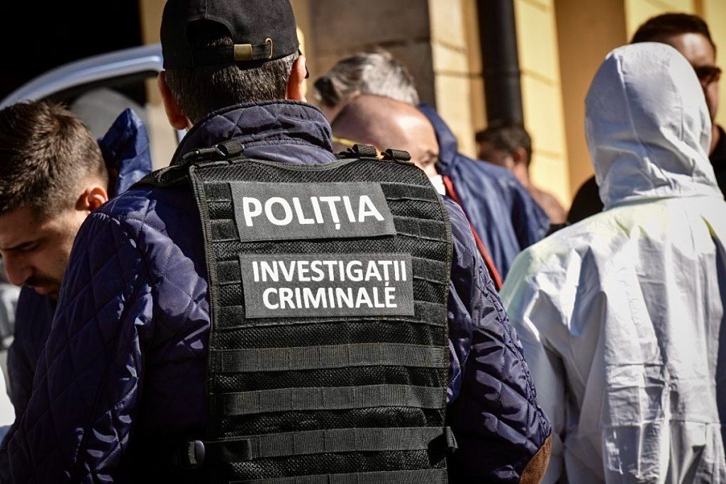 Bărbat găsit decedat în comuna Drăganu, poliția începe cercetările