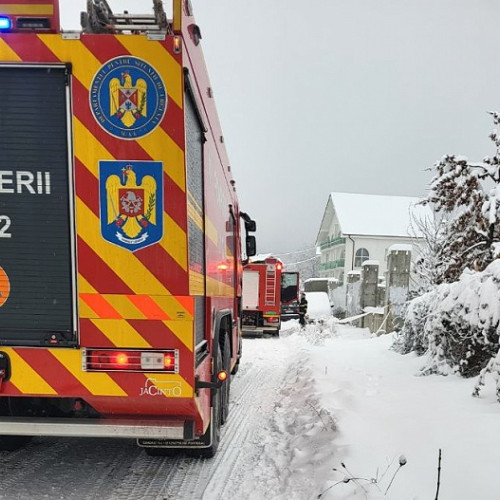 Pompierii au stins un incendiu produs la hornul unei case din Certeze
