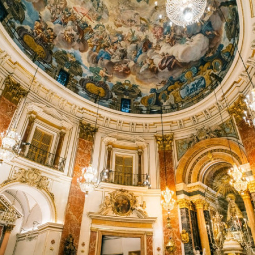 Guvernul spaniol și Biserica Catolică semnează un acord pentru despăgubirea victimelor abuzurilor sexuale