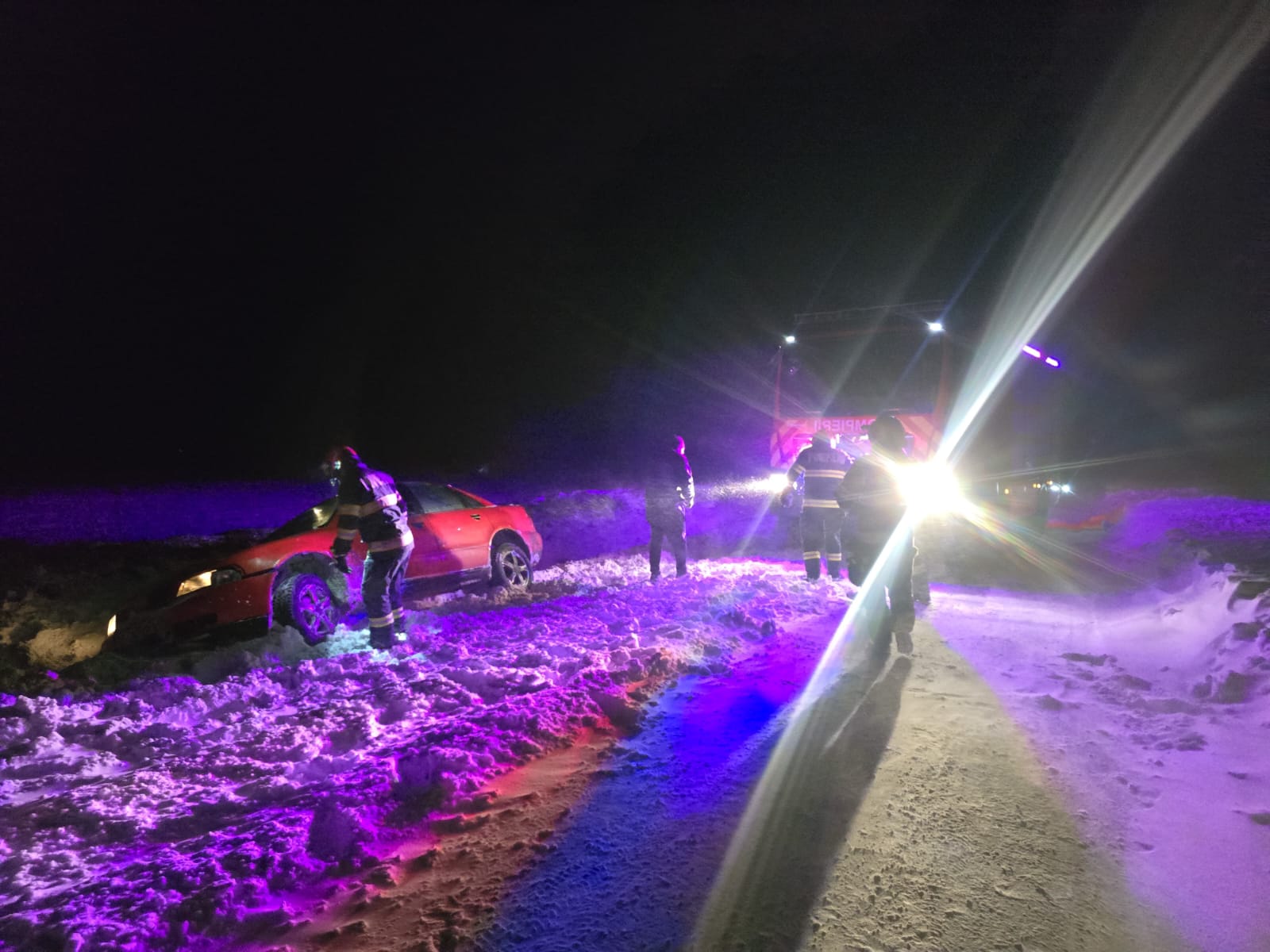 Pompierii din Botoșani au intervenit în șapte situații după atenționarea meteorologică Cod galben