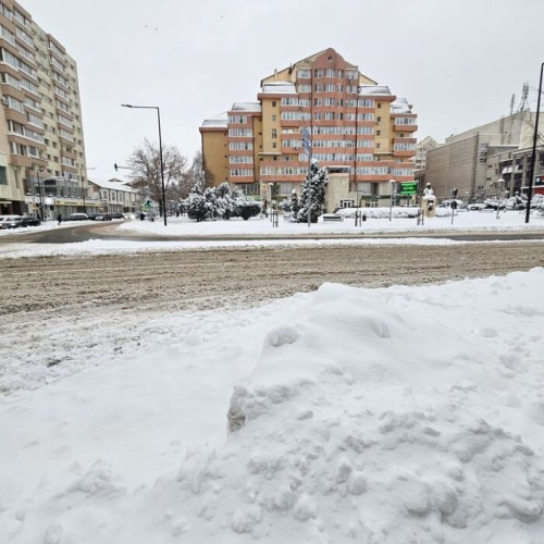 Vreme deosebit de rece cu ger și precipitații mixte în majoritatea regiunilor până marți