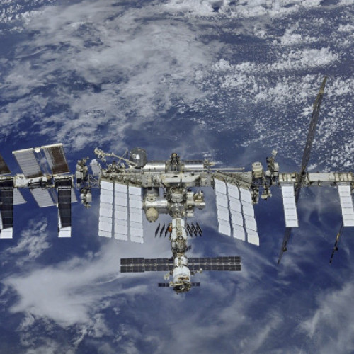 NASA evacuează patru astronauți de pe Stația Spațială Internațională din cauza unei probleme medicale