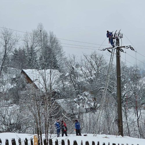 Primarul din Răcari solicită gestionarea eficientă a deranjamentelor la energie electrică