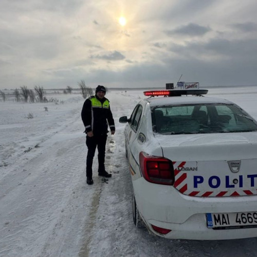 Poliția din Strehaia a prins o șoferiță băută în trafic pe strada Libertății