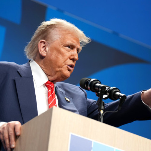 Donald Trump susține că Europa nu face suficient pentru Ucraina și că Putin se teme doar de SUA