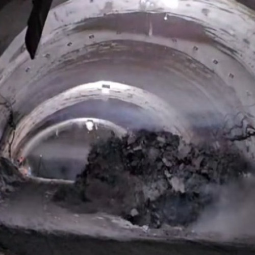 Lucrările avansează pe secțiunea montană a autostrăzii A1 Sibiu-Pitești