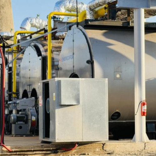 Trei oferte depuse pentru cumpărarea celor 20 de centrale termice în București, anunță primarul Nicușor Dan