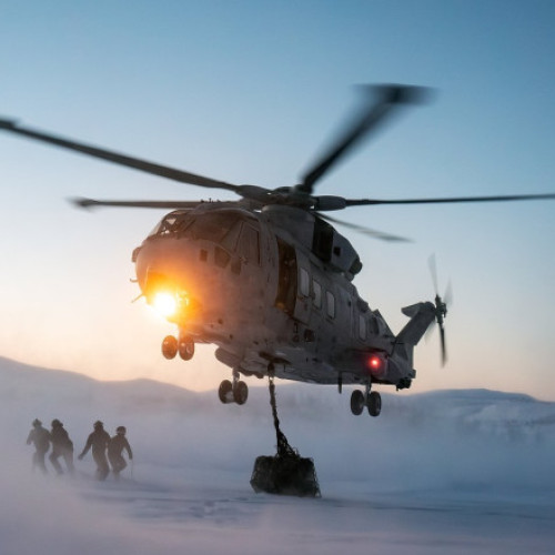 Marea Britanie discută cu aliații europeni despre o forță NATO în Groenlanda pentru protejarea Arcticului