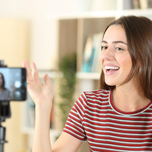 Creatorii de conținut devin tot mai vizibili printre beneficiarii vizelor O-1 în SUA