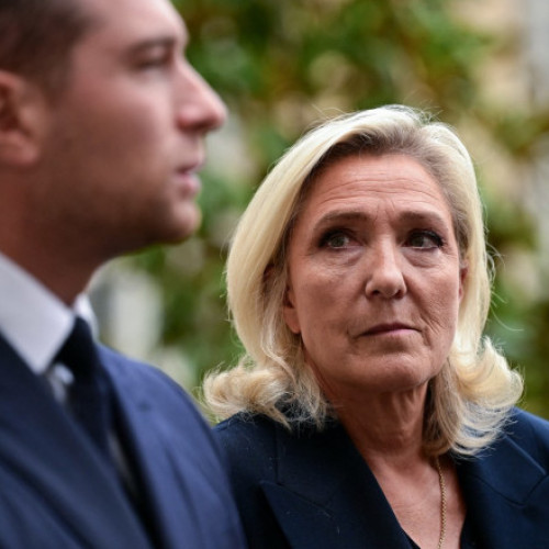 Tot mai mulți francezi susțin ideile partidului Rassemblement National, dar preferă liderul Jordan Bardella