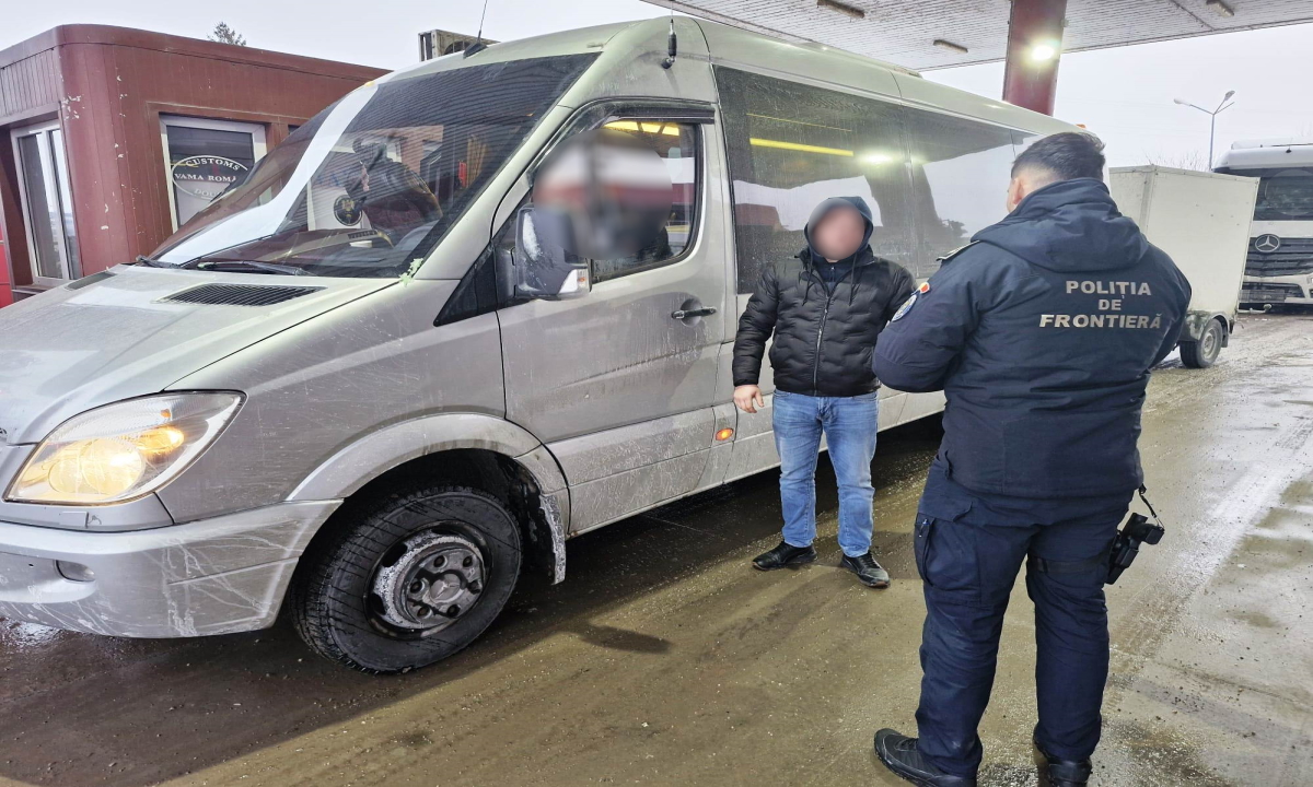 Poliția de Frontieră Stânca reține un bărbat căutat pentru infracțiuni în Slovacia