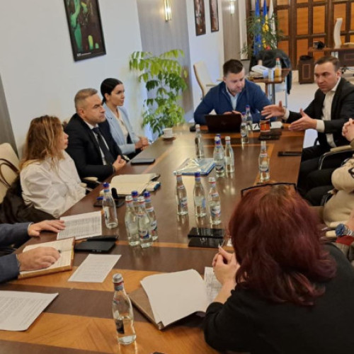 Primarul Ciprian Ciucu și ministrul Energiei Bogdan Ivan gestionează criza termoficării din București