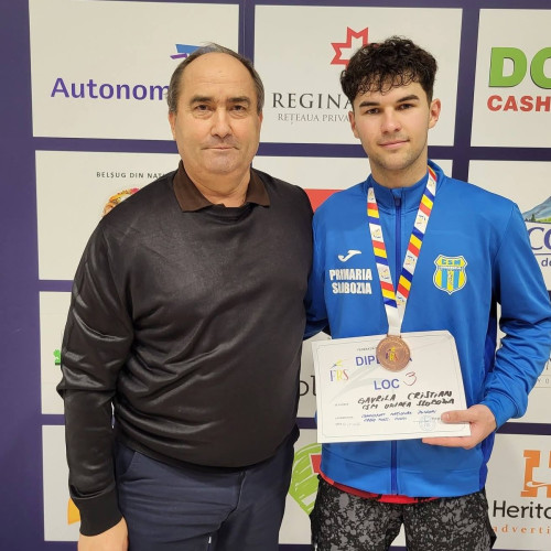 Cristian Gavrilă aduce medalia de bronz pentru CSM Unirea Slobozia la Campionatul Național de scrimă