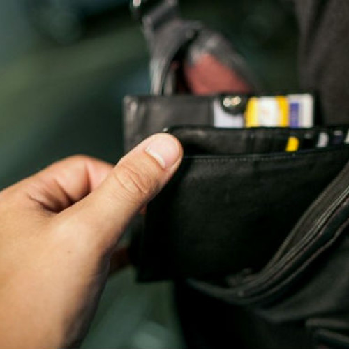 Tâlharii ajunși la putere schimbă fundamental relația cetățeanului cu statul