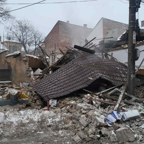 Deflagrație la Poliția Rutieră din Lugoj provoacă răni și panică