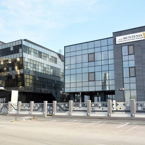 ADR Sud-Muntenia organizează concurs pentru două posturi de expert în cadrul Serviciului „Evaluare, selecție și contractare PR Sud-Muntenia” - Direcția Autoritatea de Management pentru PR Sud-Muntenia