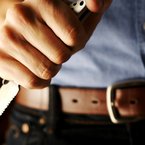 Angajat al Colegiului Pedagogic din Craiova atacat cu sânge rece în drumul spre muncă