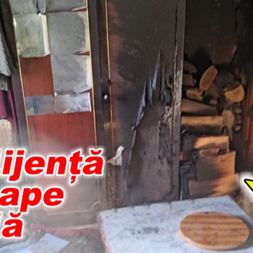 Un bărbat din Grebănu, salvat de la moarte după ce lemnele depozitate lângă sobă au luat foc