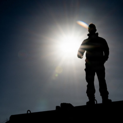 Statele Unite sfătuiesc personalul să părăsească baza Al Udeid din Qatar