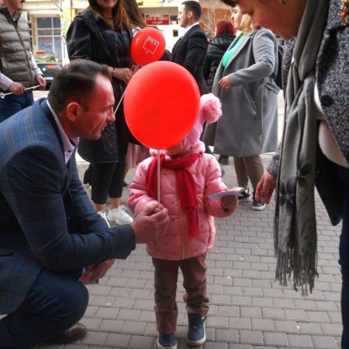 Primarul Târgoviștei, Cristian Stan, susține că politicienii pot onora promisiunile: orașul s-a schimbat în bine prin muncă și eforturi constante, nu doar în perioadele electorale