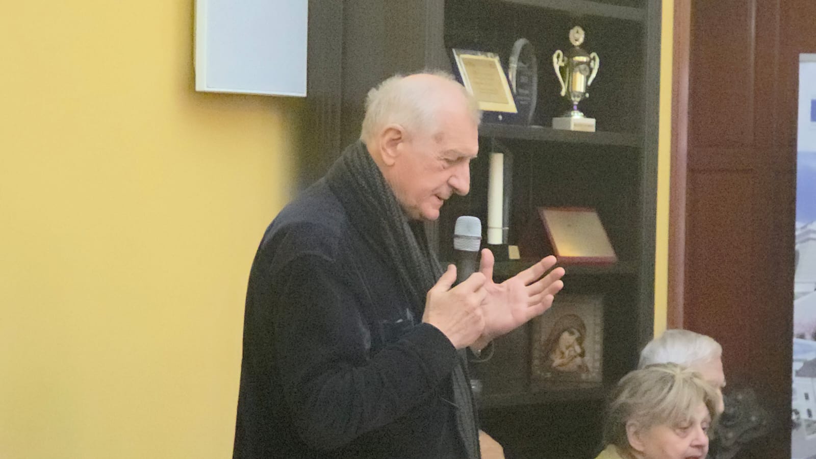 Ion Pop aduce umor și omagii la ședința dedicată lui Mihai Eminescu în Botoșani